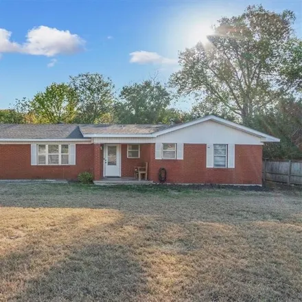 Buy this 2 bed house on 1198 North Old Robinson Road in Robinson, TX 76706