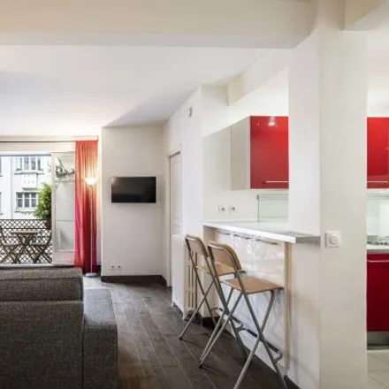 Rent this 2 bed apartment on 3 Rue du Dobropol in 75017 Paris, France