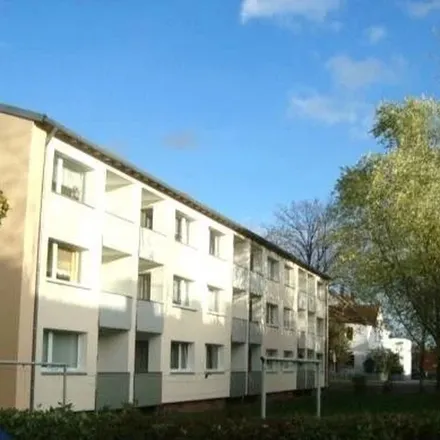 Rent this 3 bed apartment on Elpke 37 in 33605 Bielefeld, Germany