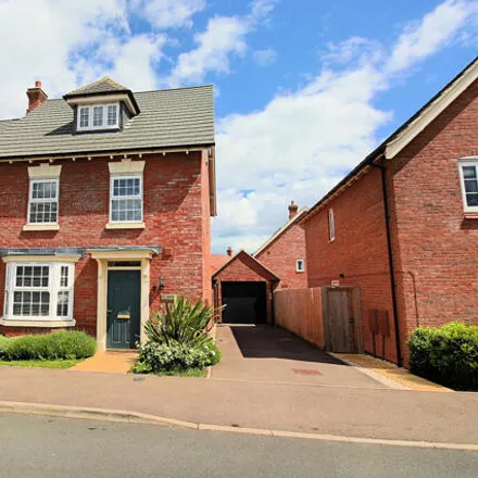 Buy this 4 bed house on unnamed road in Leicester Forest East, LE19 4BW