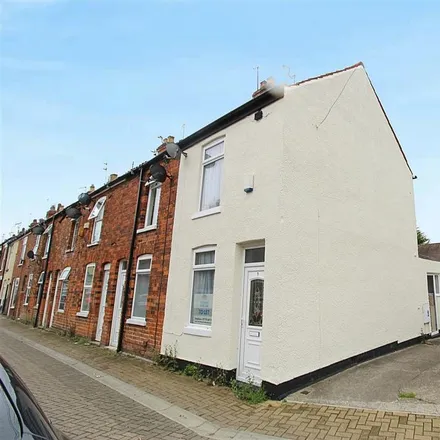 Rent this 2 bed house on Florence Avenue in Hessle, HU13 0AP