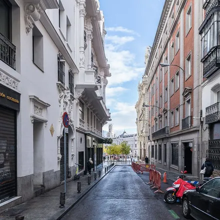 Image 8 - Calle de los Jardines, 9, 28013 Madrid, Spain - Apartment for rent