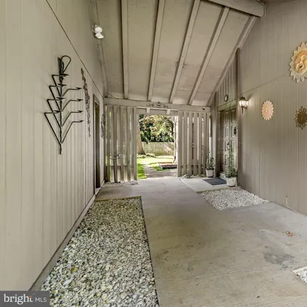Image 8 - 9116 Bannister Lane, Quail Valley, Montgomery Village, MD 20879, USA - House for sale