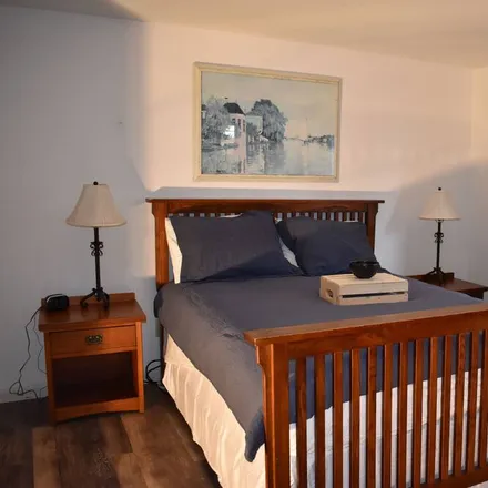 Rent this 1 bed apartment on Edmonds