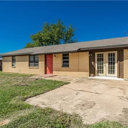 Buy this 3 bed house on 547 Farm-to-Market Road 1602 in Hamilton County, TX 76538