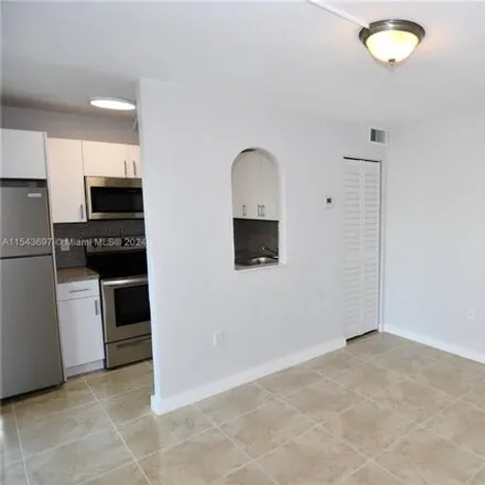 Image 4 - 1398 Northwest 61st Street, Liberty Square, Miami, FL 33142, USA - Apartment for rent