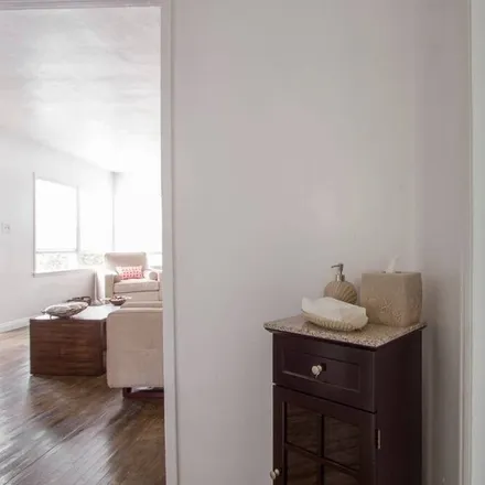 Image 1 - Los Angeles, CA - Apartment for rent