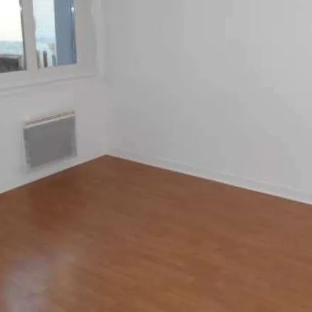 Image 3 - 51 Lices Georges Pompidou, 81000 Albi, France - Apartment for rent