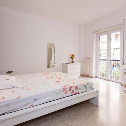 Image 2 - Agip Eni, Via Oderisi da Gubbio, 00146 Rome RM, Italy - Apartment for rent