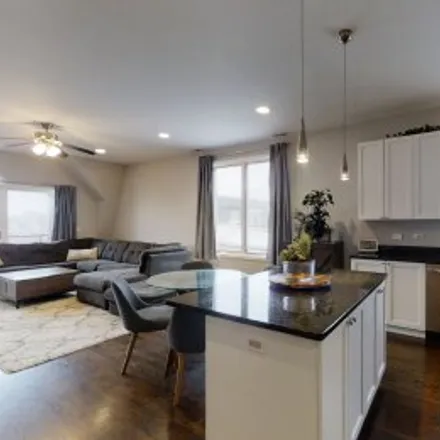 Image 1 - #4n,2336 North Damen Avenue, Logan Square, Chicago - Apartment for sale