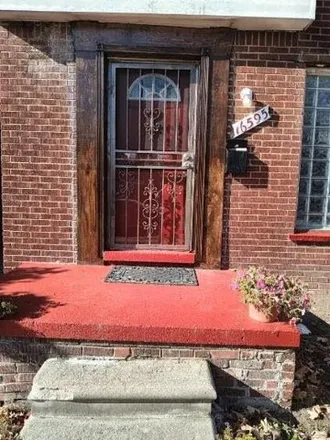 Buy this 3 bed house on 16685 Mendota Avenue in Detroit, MI 48221