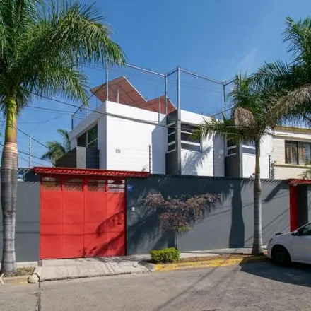 Buy this 3 bed house on Calle Mascarones in Jardines del Country, 44210 Guadalajara