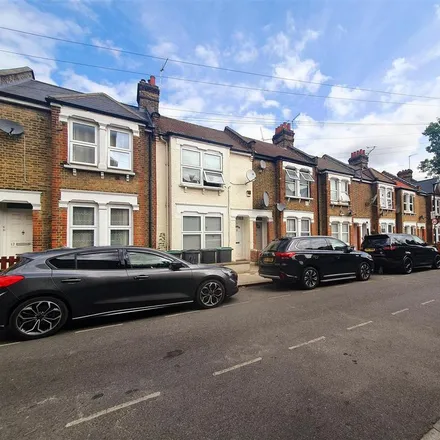 Rent this 2 bed apartment on Harold Road in London, N15 4PL