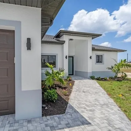 Image 4 - 2728 NW 41st Ave, Cape Coral, Florida, 33993 - House for sale