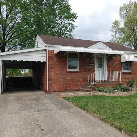 Buy this 2 bed house on MCT Nature Trail in Granite City, IL 62040