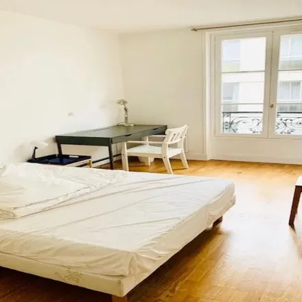 Image 3 - 29 Rue Maurice Ripoche, 75014 Paris, France - Apartment for rent