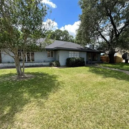 Image 3 - 691 Meyer Street, Sealy, TX 77474, USA - House for sale