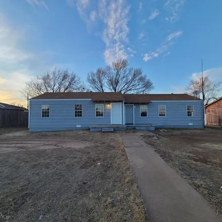 Buy this 4 bed house on 1454 Ricks Street in Amarillo, TX 79104