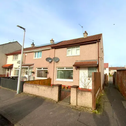 Buy this 2 bed townhouse on 9 Fraser Place in Glenrothes, KY6 1BQ