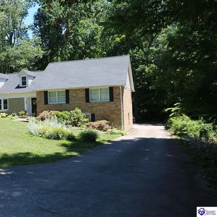 Buy this 5 bed house on 105 Sherwood Park in Campbellsville, KY 42718