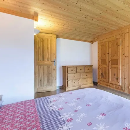 Image 4 - Montvalezan, Savoie, France - Duplex for rent