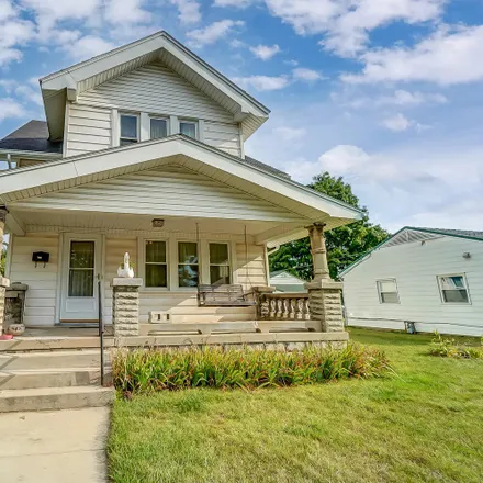 Buy this 4 bed house on 604 Clark Avenue in Piqua, OH 45356