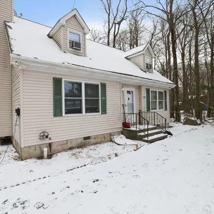 Image 1 - Pennsylvania American Water, 1867 Shady Side Drive, Tobyhanna Township, PA 18466, USA - House for sale