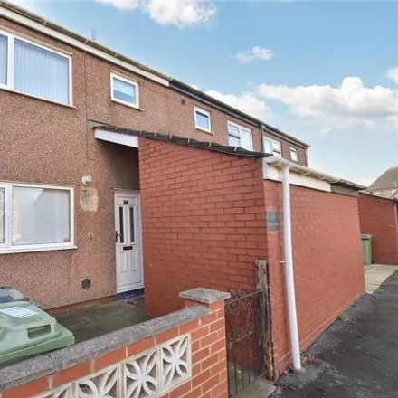 Buy this 3 bed townhouse on Consort View in Leeds, LS3 1NX
