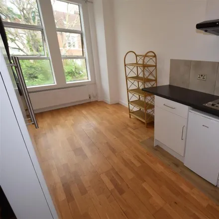 Image 4 - 57 Muswell Hill, London, N10 3PN, United Kingdom - Apartment for rent