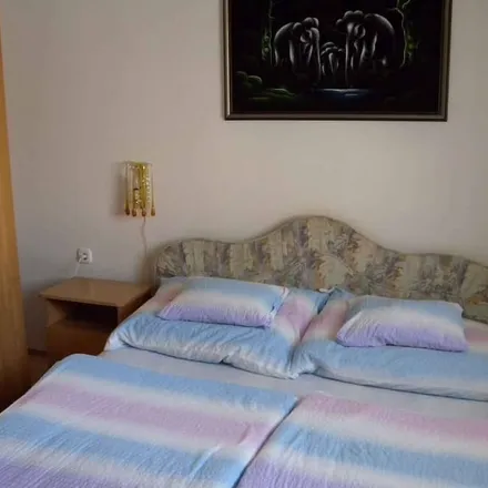 Rent this 2 bed house on Keszthely in Balaton utca, 8360