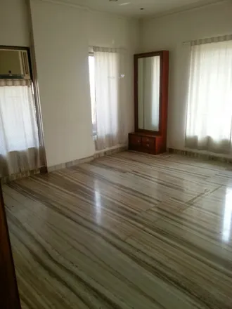 Image 1 - NS Road No 9, K/W Ward, Mumbai - 400058, Maharashtra, India - Apartment for rent