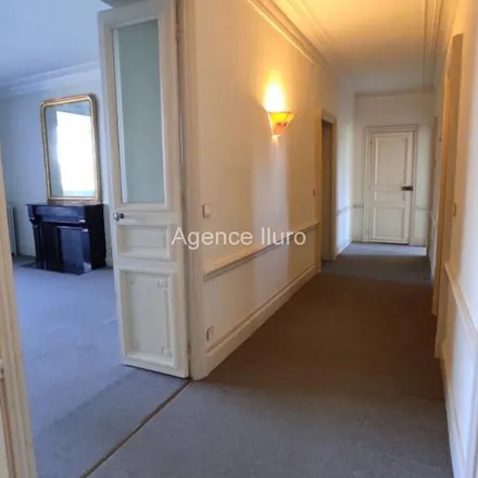 Image 2 - Square Habitat, Place Gambetta, 64400 Oloron-Sainte-Marie, France - Apartment for rent