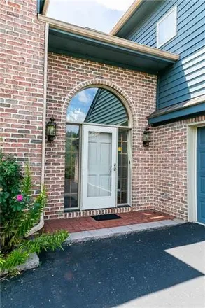 Image 4 - 2872 Sheffield Drive, Lower Macungie Township, PA 18049, USA - Townhouse for sale
