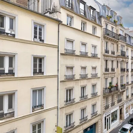 Image 1 - Phô Neuf, 17 Rue de Maubeuge, 75009 Paris, France - Apartment for rent