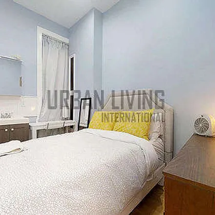 Image 7 - 245 East 83rd Street, New York, NY 10028, USA - Apartment for rent