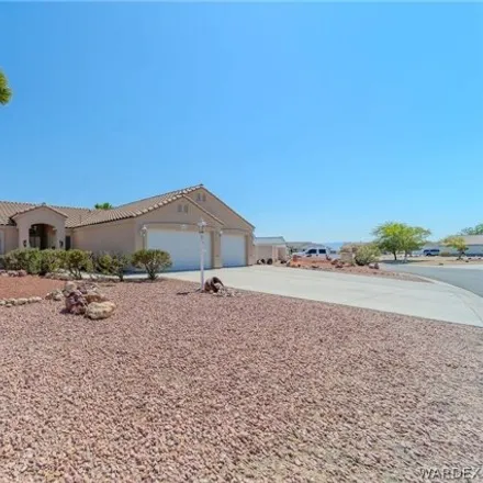 Buy this 3 bed house on 2221 E Tumbleweed Dr in Mohave Valley, Arizona