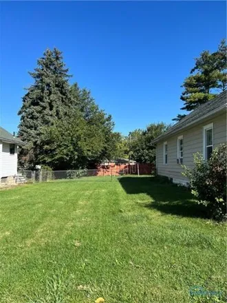 Image 2 - 3077 129th Street, Toledo, OH 43611, USA - House for sale