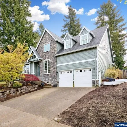 Buy this 5 bed house on 16288 Barlow Drive in Oregon City, OR 97045