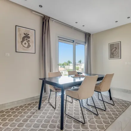 Image 3 - Scala Court, Makariou III Avenue, 6018 Larnaca, Cyprus - Apartment for rent