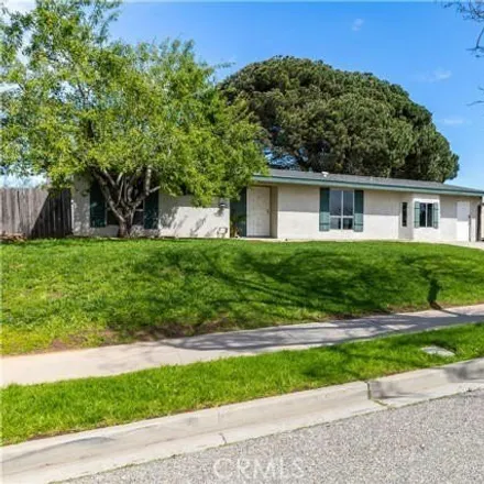 Buy this 4 bed house on 1099 Via Esmeralda in Orcutt, CA 93455