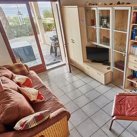 Image 8 - 20217 Saint-Florent, France - Apartment for rent