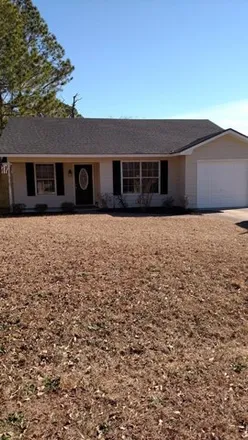 Rent this 3 bed house on 763 Westridge Court in Hinesville, GA 31313
