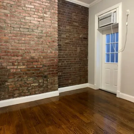 Rent this 1 bed apartment on East 28th Street in New York, NY 10016