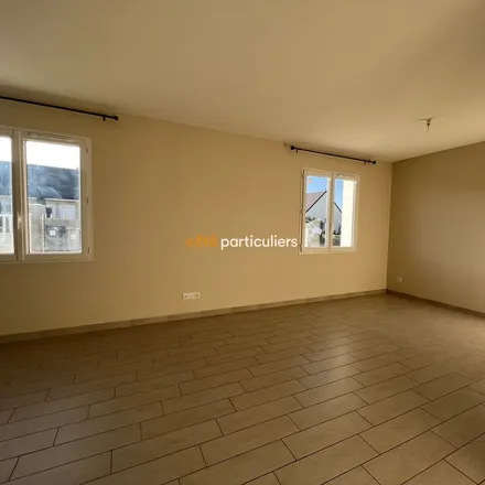 Image 7 - 42 Cours Manuel, 18200 Saint-Amand-Montrond, France - Apartment for rent