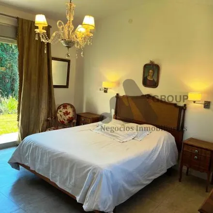 Buy this 4 bed house on Mendoza in Lomas Este, Villa Allende
