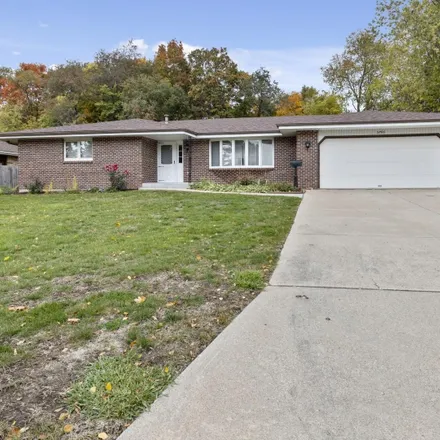 Buy this 3 bed house on 5786 Dorchester Drive in Rockford, IL 61108