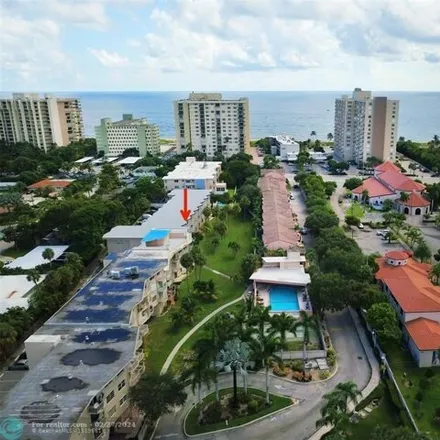 Image 4 - 2063 Oceanwalk Terrace, Lauderdale-by-the-Sea, Broward County, FL 33062, USA - Condo for sale