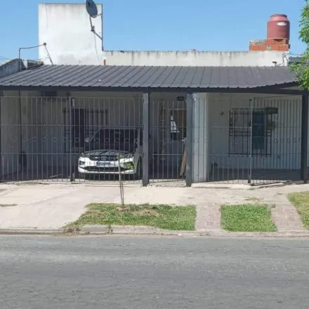 Buy this 2 bed house on Espora 3149 in General Belgrano, Santa Fe