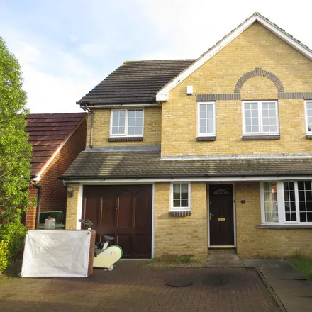 Rent this 4 bed house on Shambrook Road in Broxbourne, EN7 6WD