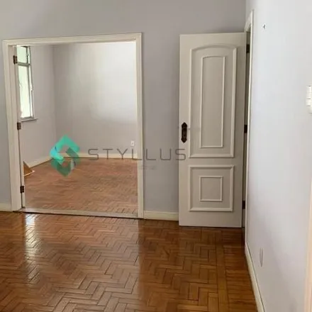 Rent this 3 bed apartment on Estacionamento da Paróquia de Nossa Senhora Aparecida - Cachambi in Rua Aristides Caire, Cachambi